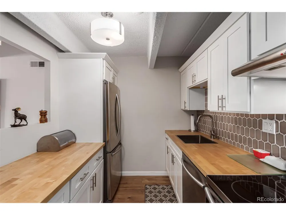 8060 E Girard Avenue #719