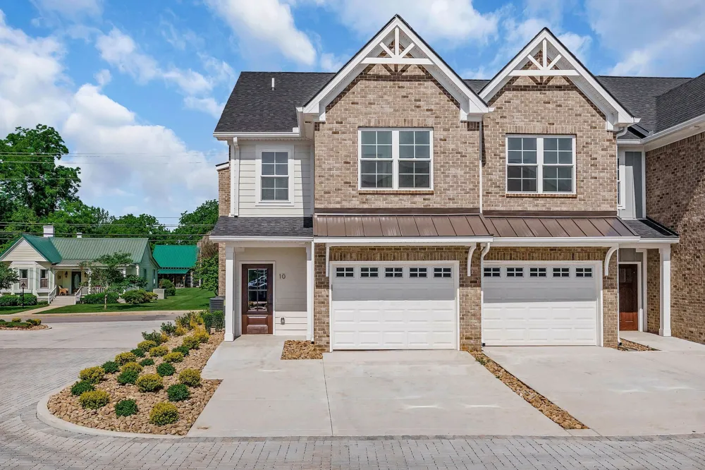 205 S High St #34 McMinnville, TN 37110