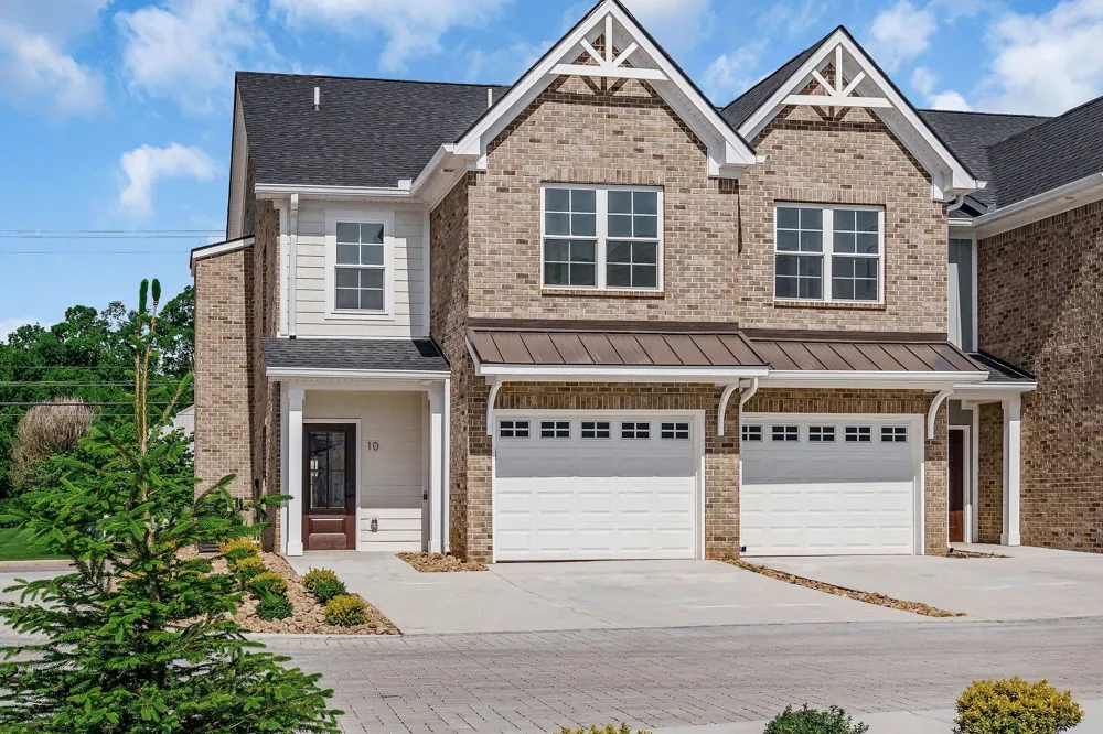 205 S High St #34 McMinnville, TN 37110