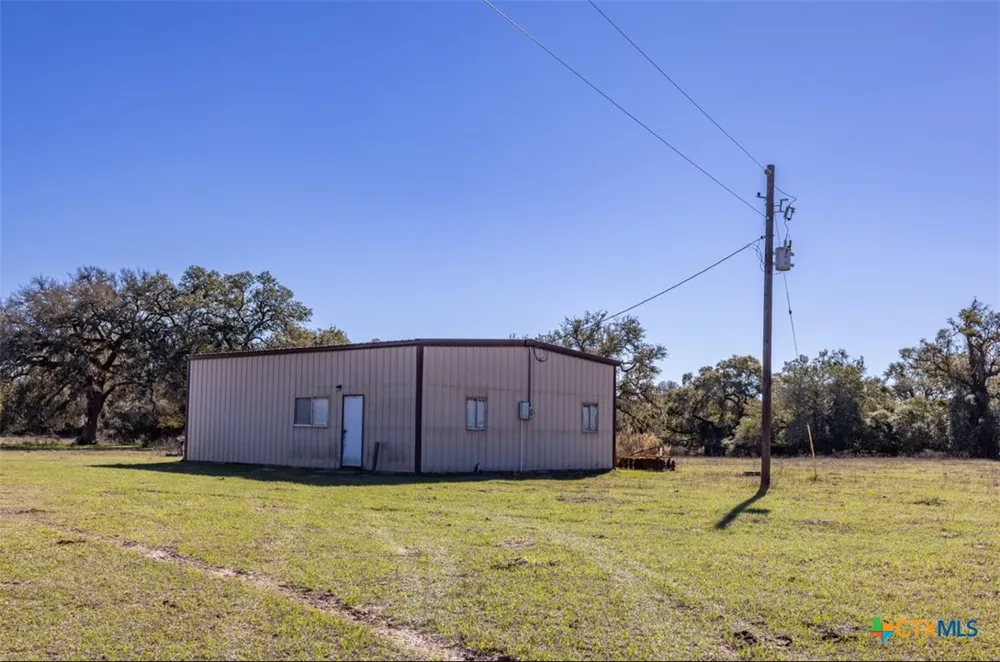 County Road 284 Edna, TX 77957