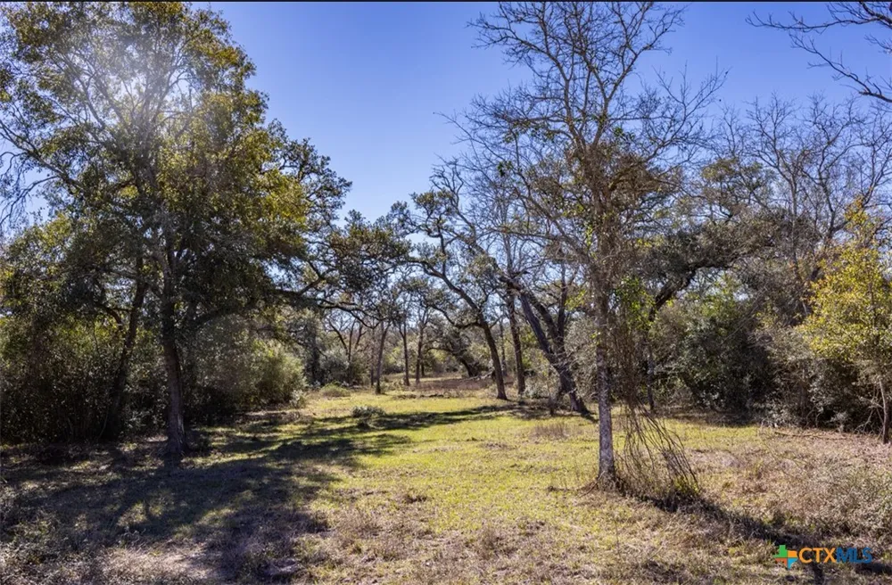 County Road 284 Edna, TX 77957