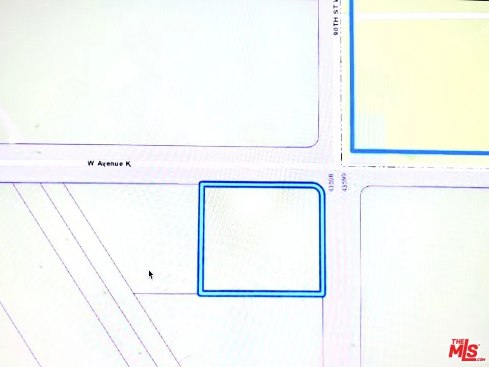 90 W Avenue K Del Sur, CA 93536