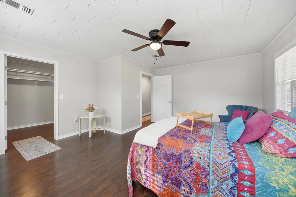 1702 Rampart Street Columbus, TX 78934