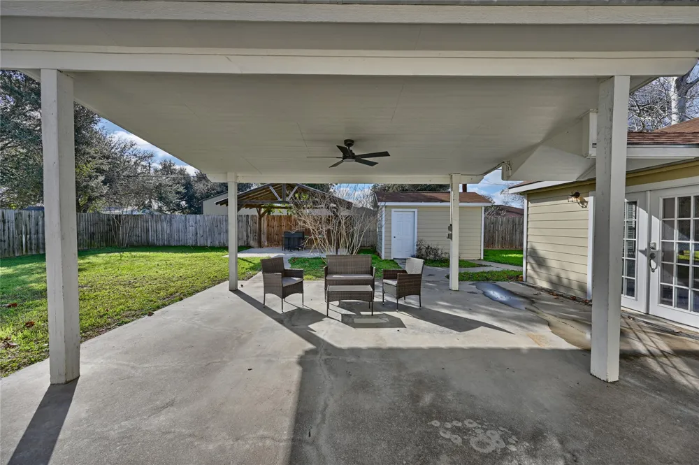 1702 Rampart Street Columbus, TX 78934