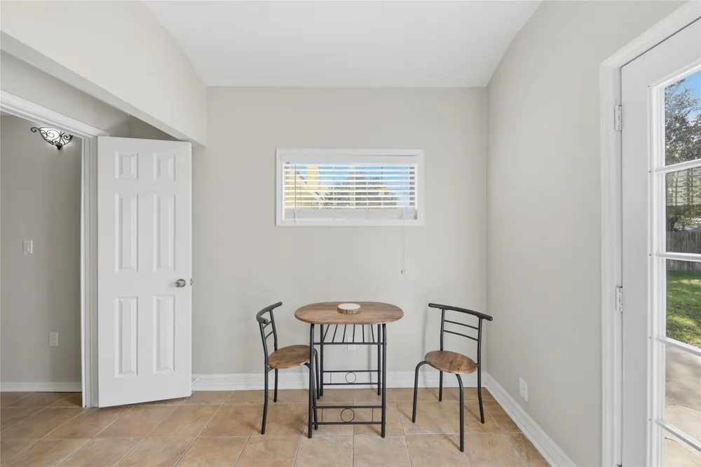 1702 Rampart Street Columbus, TX 78934