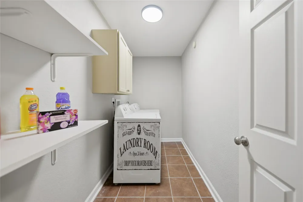1702 Rampart Street Columbus, TX 78934