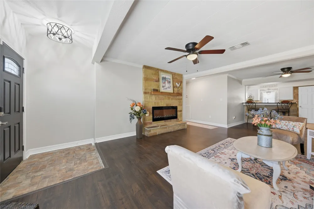 1702 Rampart Street Columbus, TX 78934