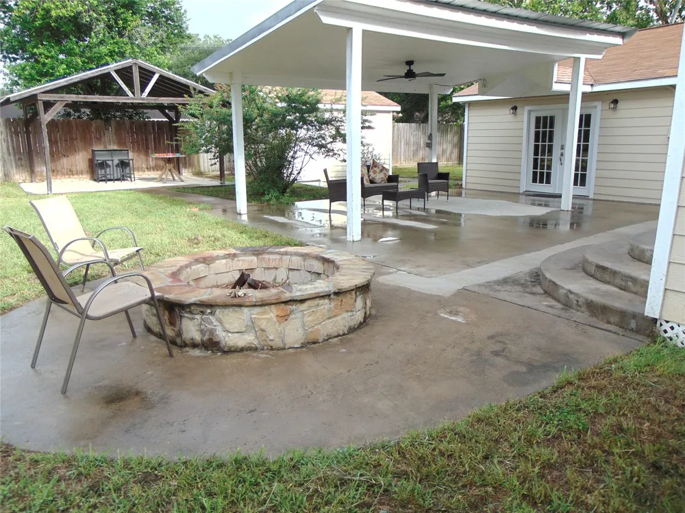 1702 Rampart Street Columbus, TX 78934