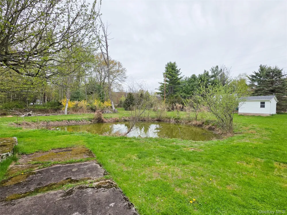 50 Low Road Grahamsville, NY 12640