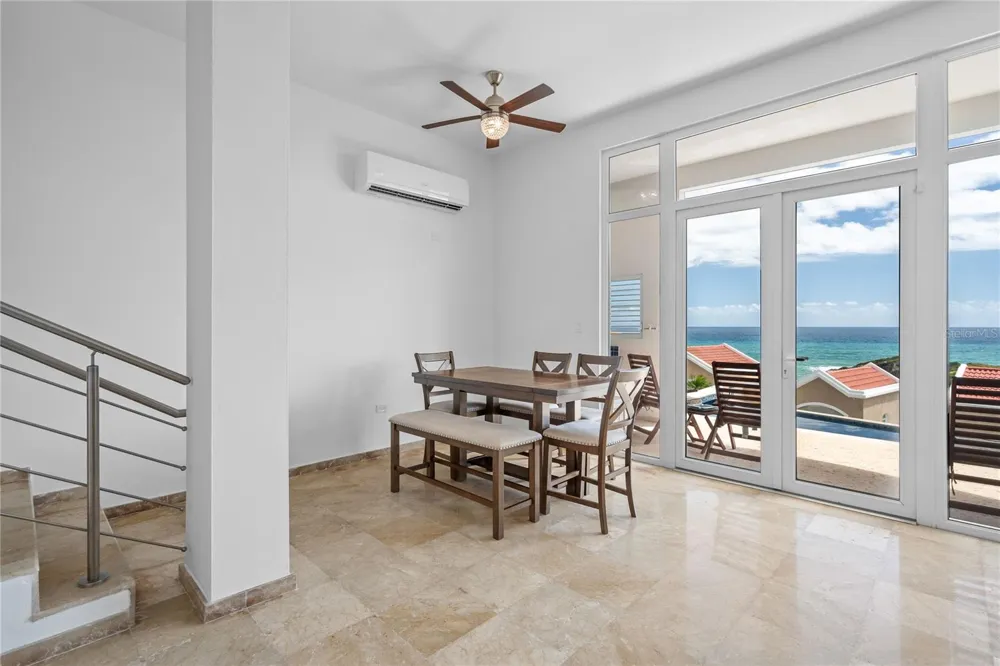 1 SHELL CASTLE CLUB #78 Humacao, PR 00791