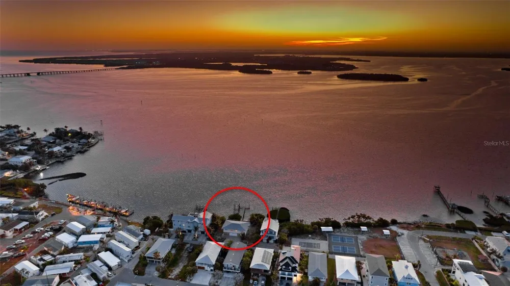 2512 AVENUE A Bradenton Beach, FL 34217