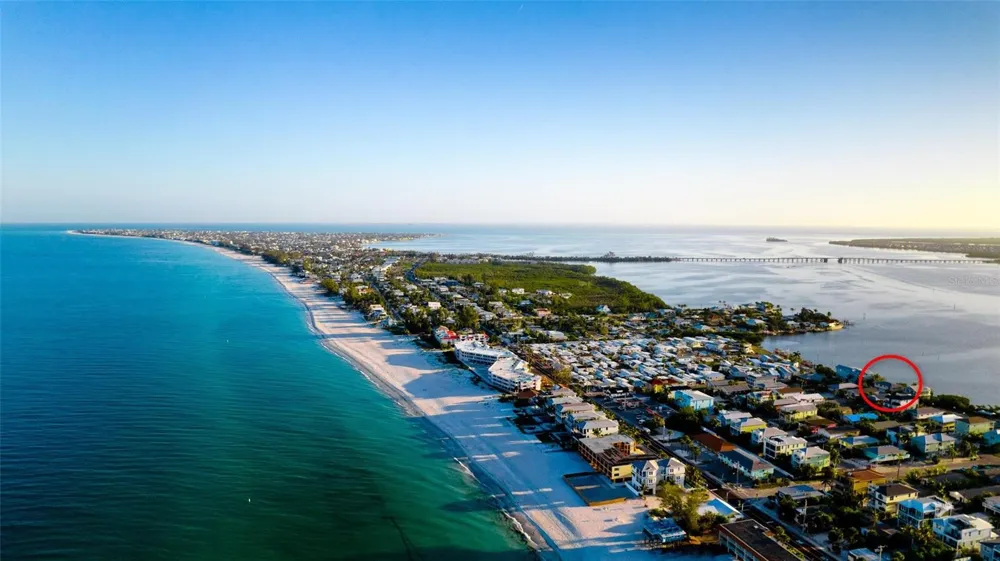 2512 AVENUE A Bradenton Beach, FL 34217
