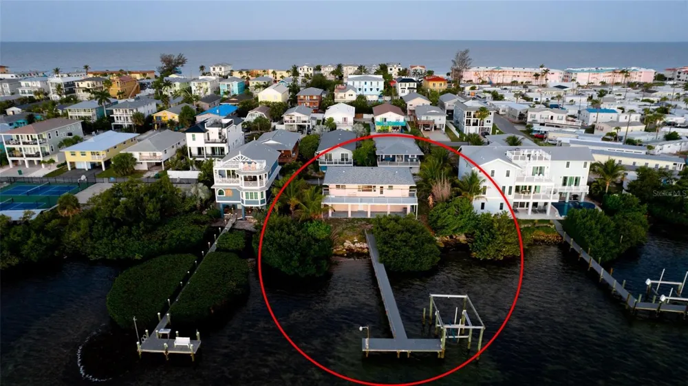 2512 AVENUE A Bradenton Beach, FL 34217