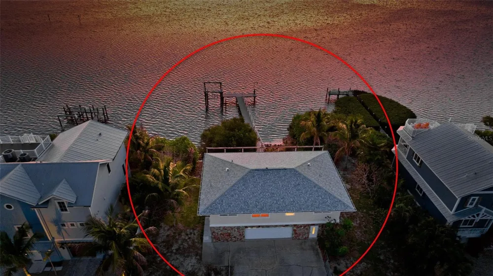 2512 AVENUE A Bradenton Beach, FL 34217
