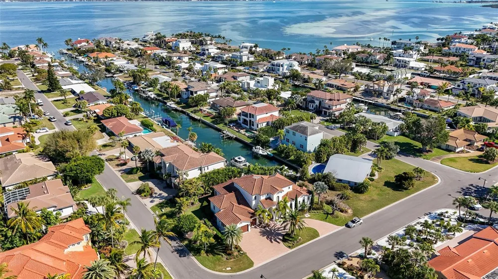 1005 BOGEY LANE Longboat Key, FL 34228