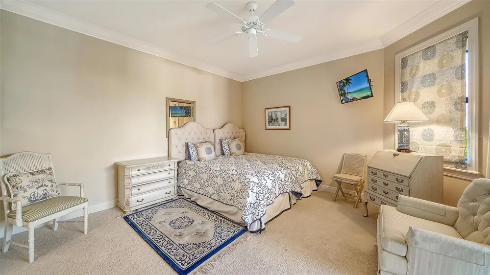 1005 BOGEY LANE Longboat Key, FL 34228