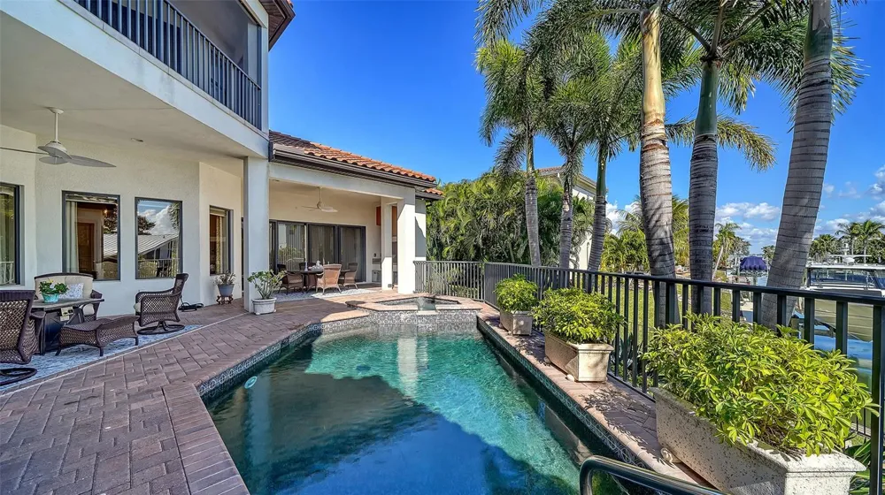 1005 BOGEY LANE Longboat Key, FL 34228