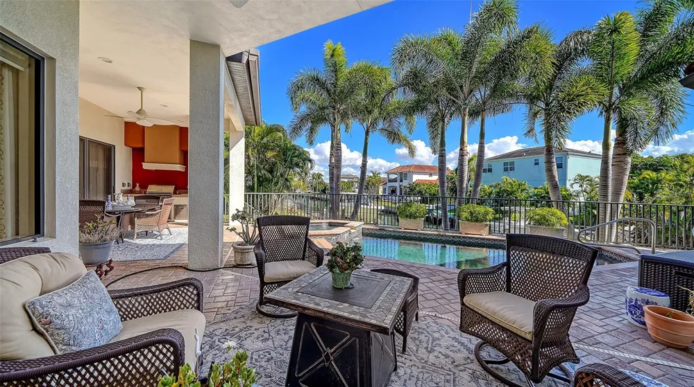 1005 BOGEY LANE Longboat Key, FL 34228