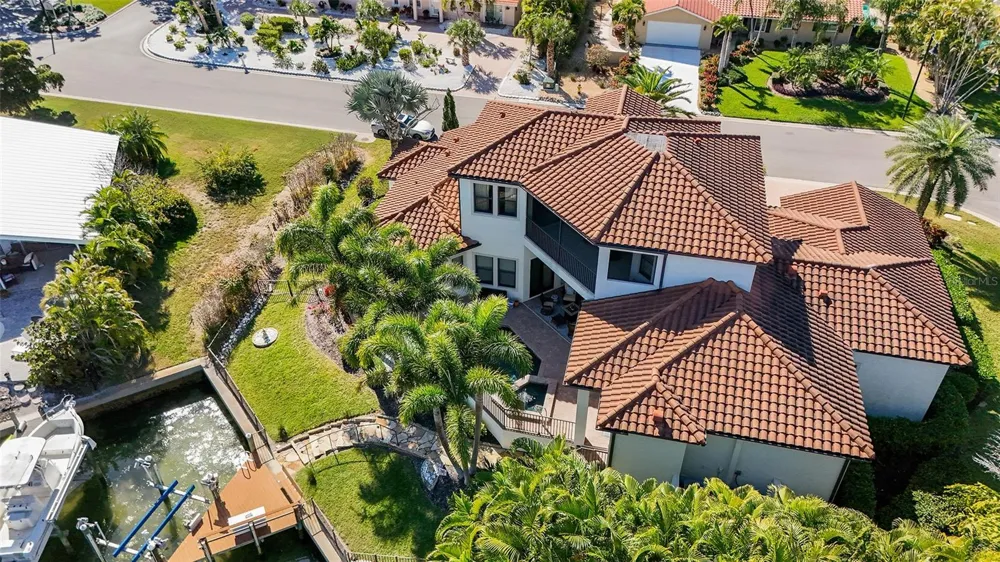 1005 BOGEY LANE Longboat Key, FL 34228