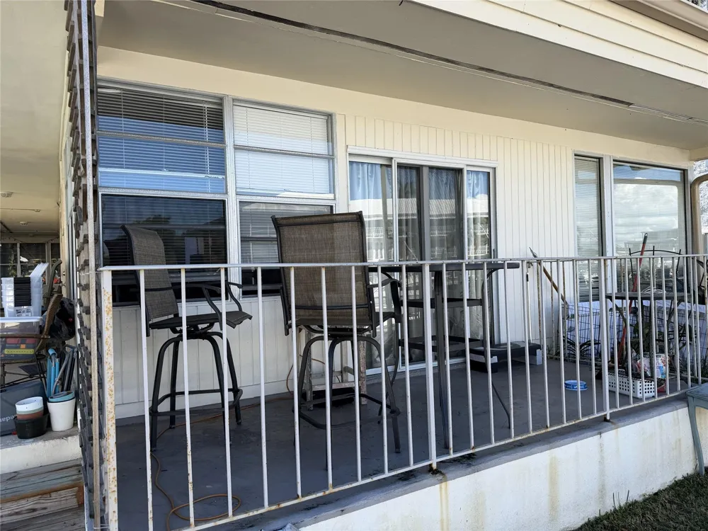 3115 NE 28th Street #11