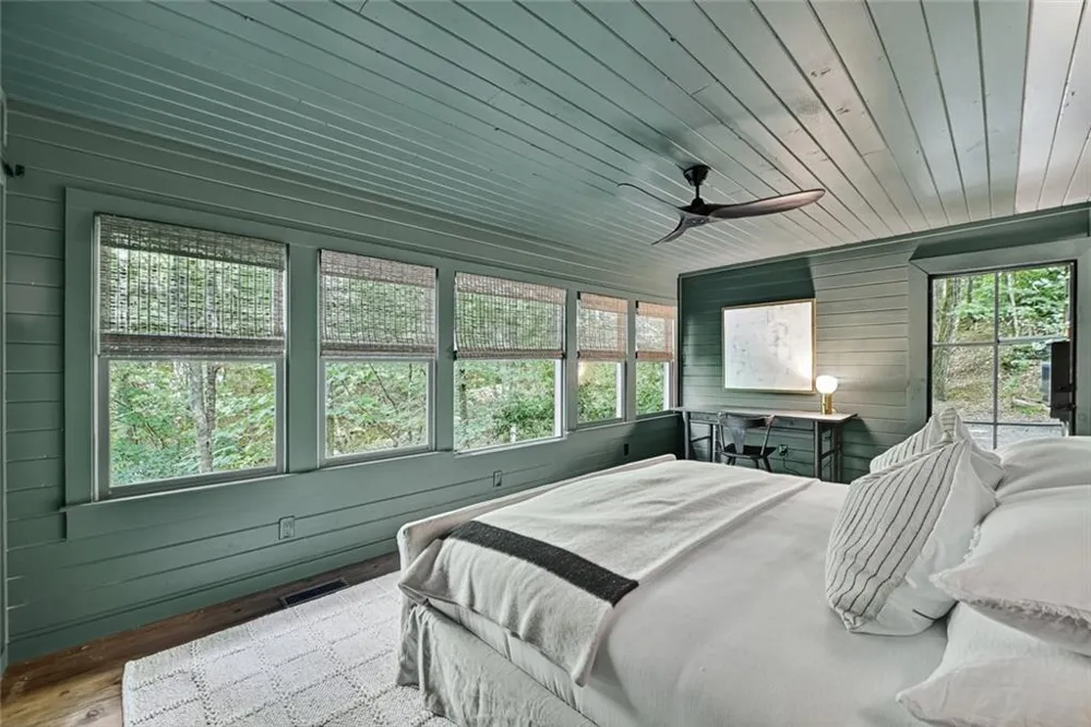 545 Chestnut Ridge Blue Ridge, GA 30513