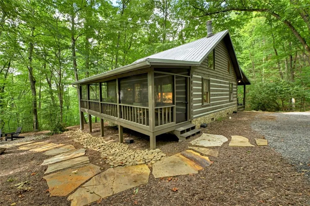 545 Chestnut Ridge Blue Ridge, GA 30513