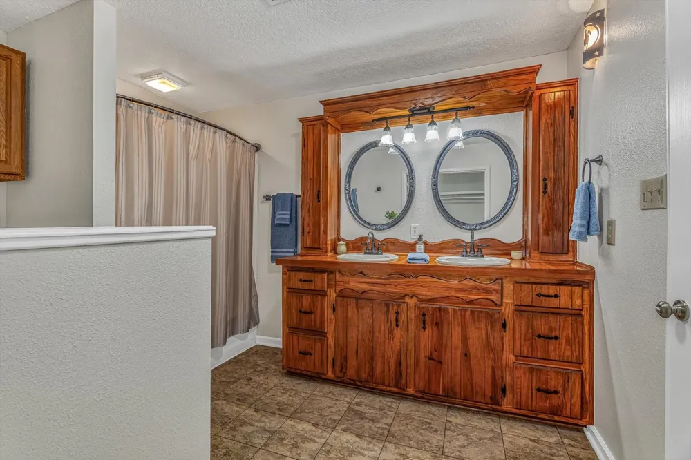 14750 Highway 146 Liberty, TX 77575