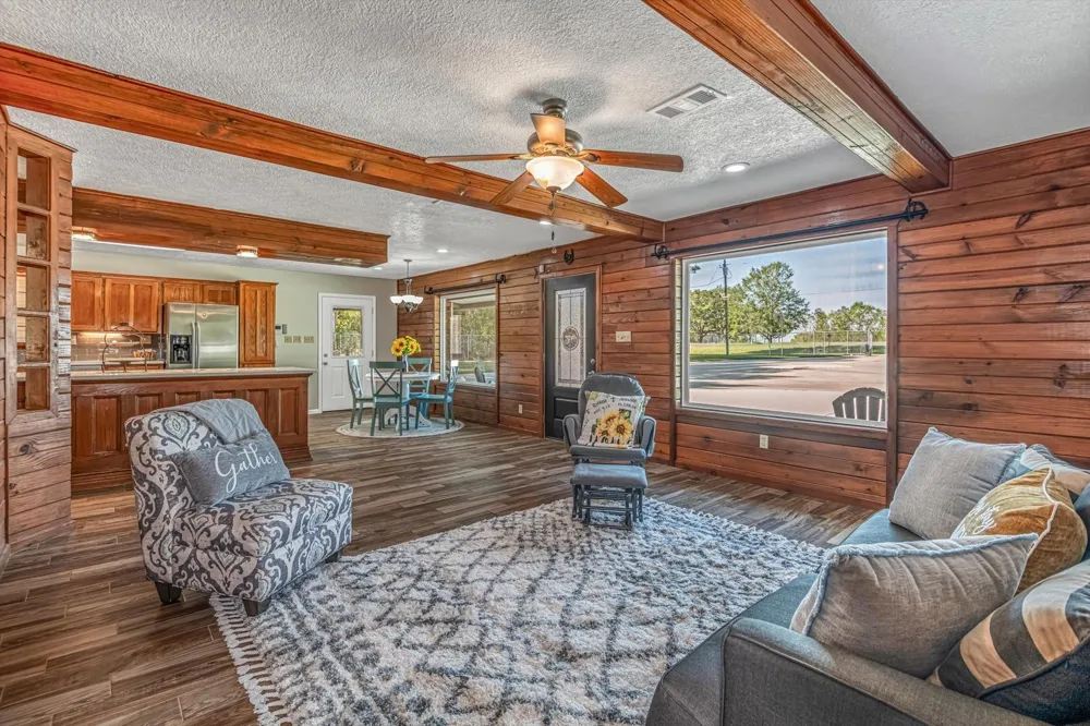14750 Highway 146 Liberty, TX 77575