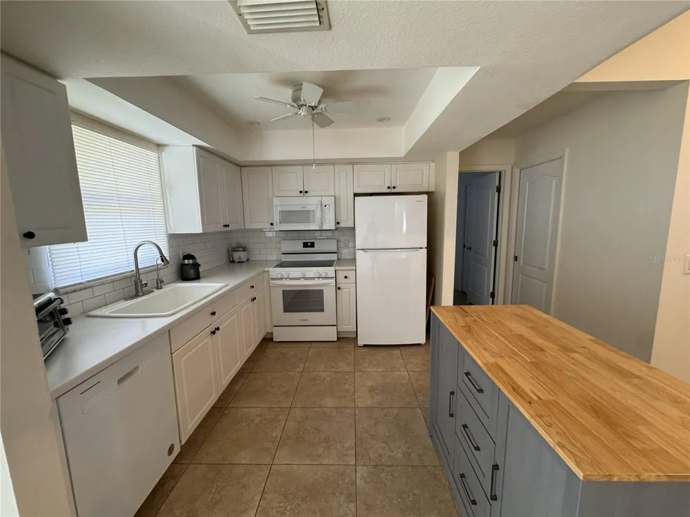 3806 SW 6TH AVENUE Cape Coral, FL 33914