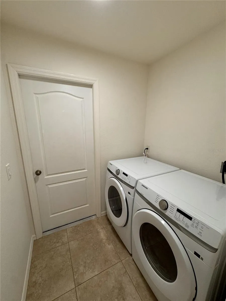 3806 SW 6TH AVENUE Cape Coral, FL 33914