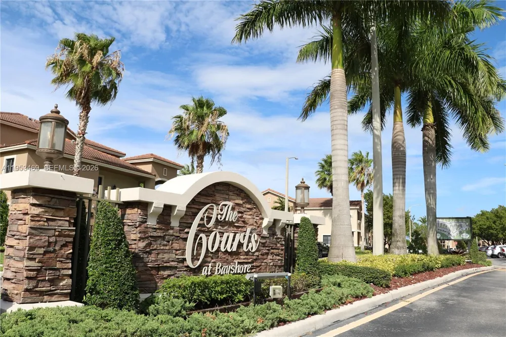 22501 SW 88th Pl #10-25 Cutler Bay, FL 33190