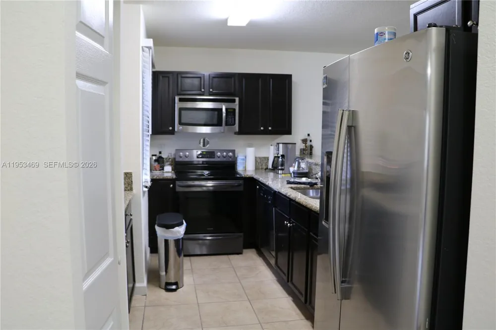 22501 SW 88th Pl #10-25 Cutler Bay, FL 33190