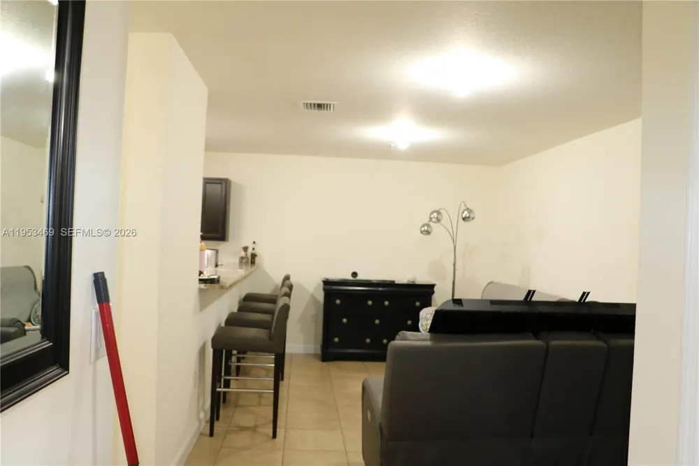 22501 SW 88th Pl #10-25 Cutler Bay, FL 33190