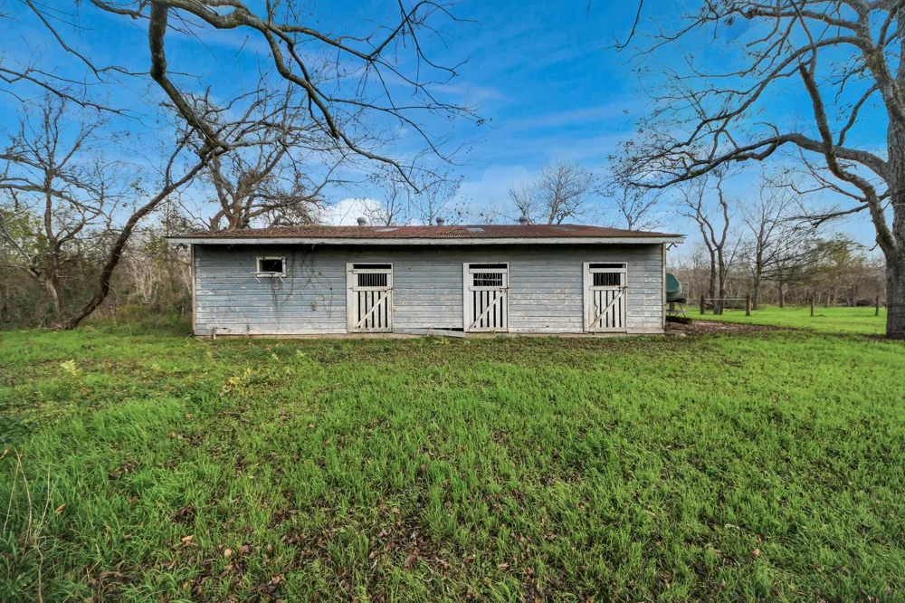 702 Fm 359 Road Richmond, TX 77406