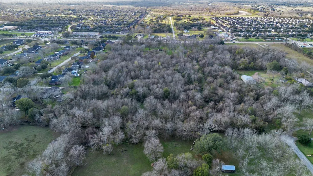 702 Fm 359 Road Richmond, TX 77406