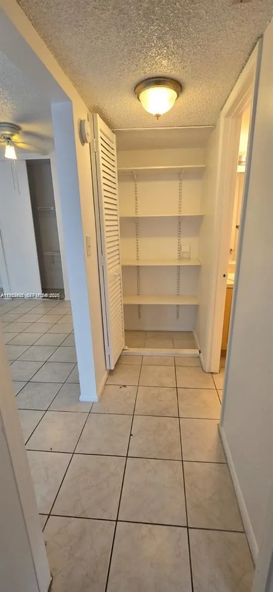 405 S Pine Island Rd #202D Plantation, FL 33324