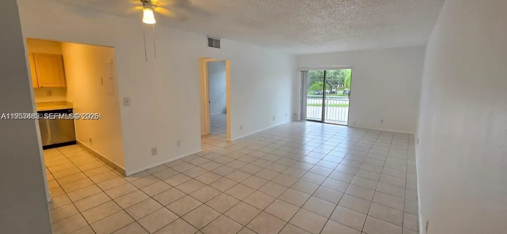 405 S Pine Island Rd #202D Plantation, FL 33324