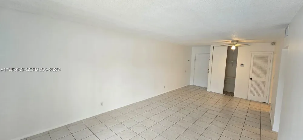405 S Pine Island Rd #202D Plantation, FL 33324