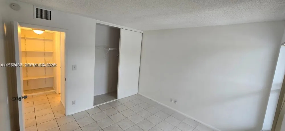 405 S Pine Island Rd #202D Plantation, FL 33324