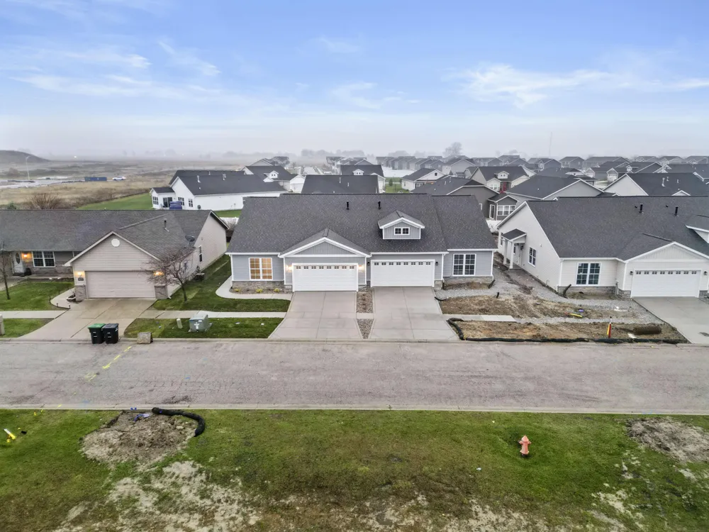 6375 Jasmine Avenue Portage, IN 46368
