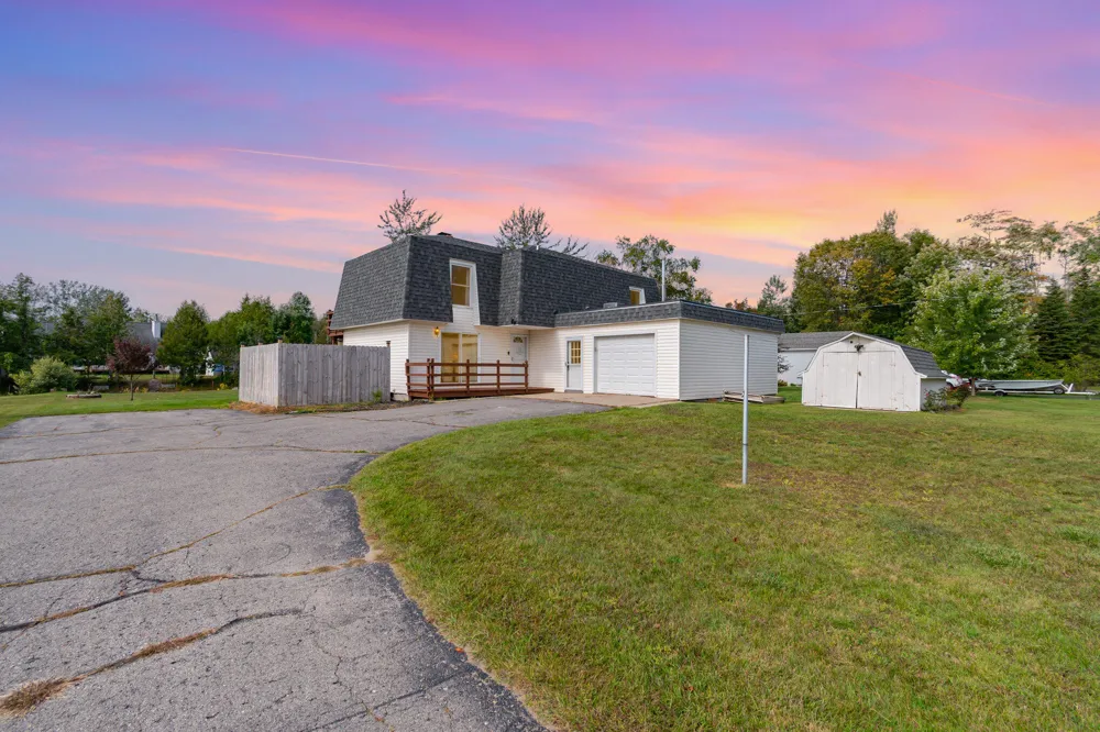 121 Channel Road 1 Alpena, MI 49707