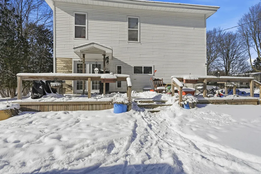 9389 Foster Street Watertown Township, MI 48435