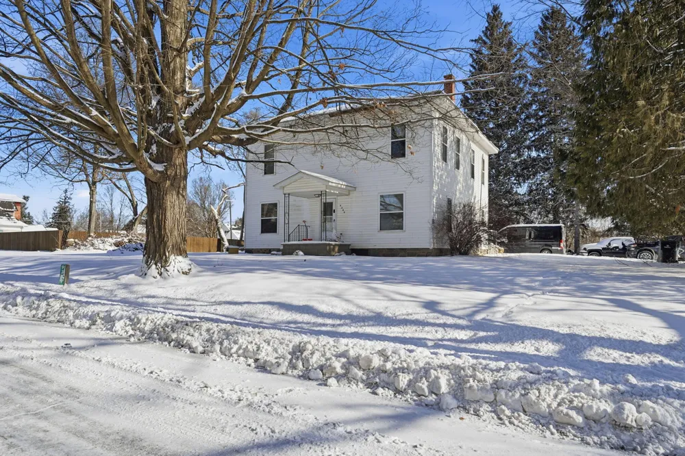 9389 Foster Street Watertown Township, MI 48435