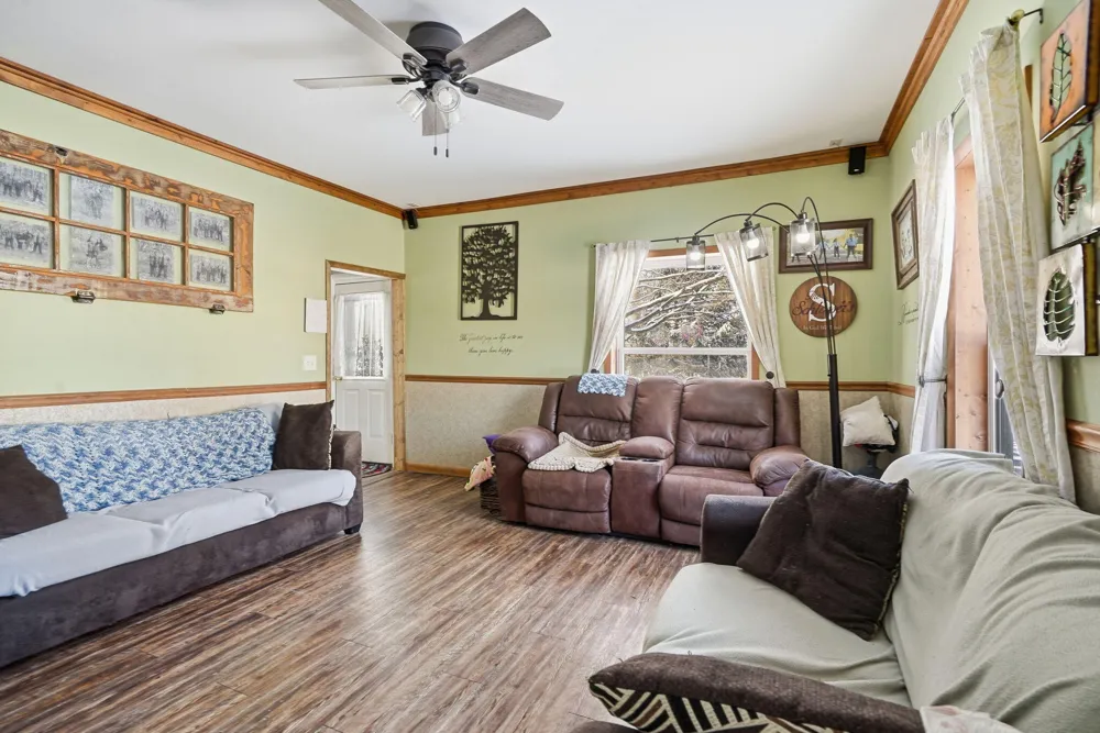 9389 Foster Street Watertown Township, MI 48435