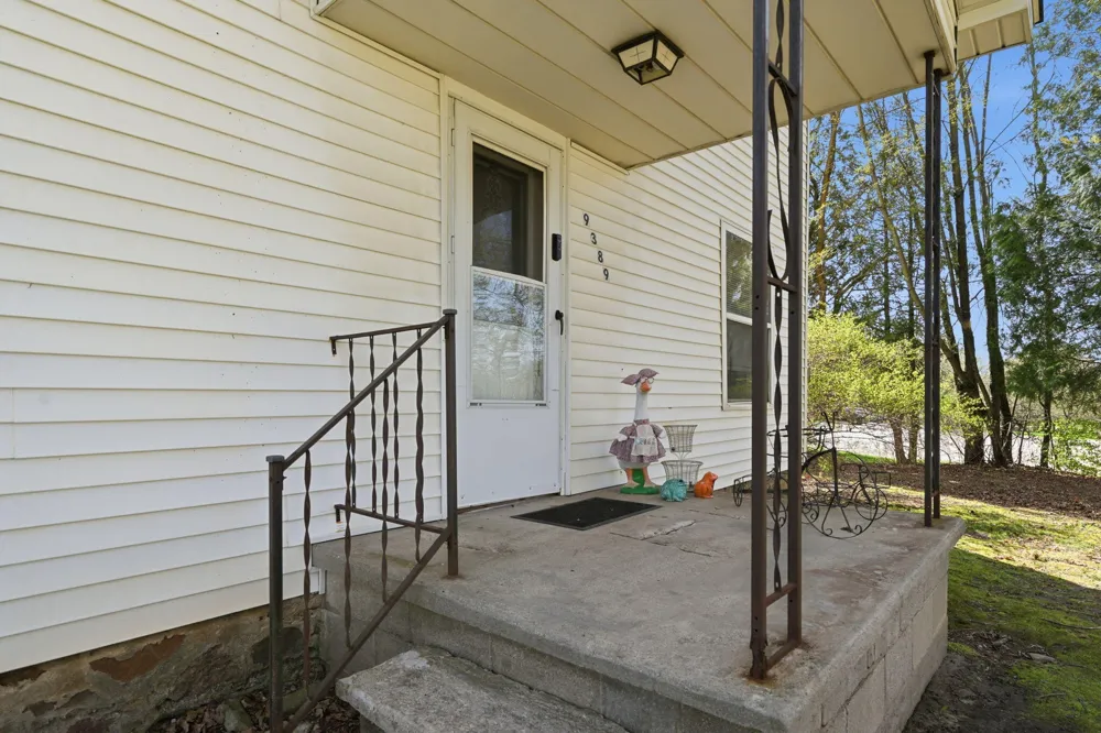 9389 Foster Street Watertown Township, MI 48435