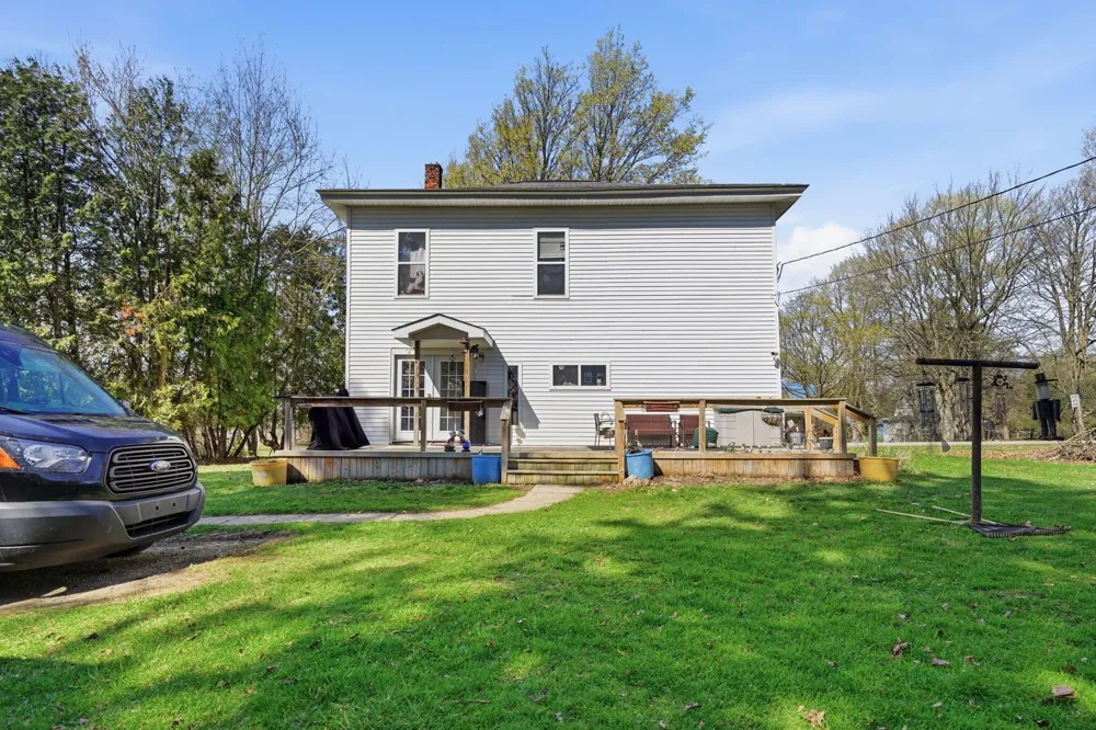 9389 Foster Street Watertown Township, MI 48435