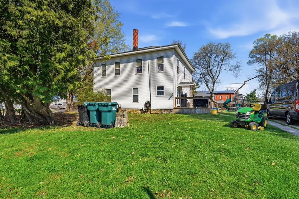 9389 Foster Street Watertown Township, MI 48435