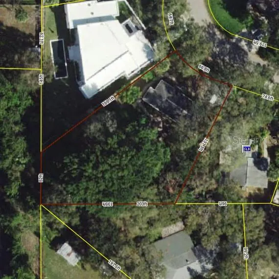6213 SANDERS DRIVE Tampa, FL 33611