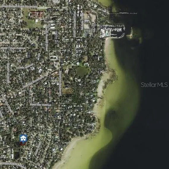6213 SANDERS DRIVE Tampa, FL 33611