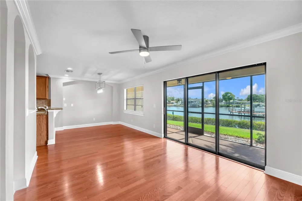 614 YARDARM DRIVE #7 Apollo Beach, FL 33572